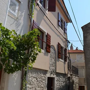 Hedviga Apartment Krk Town